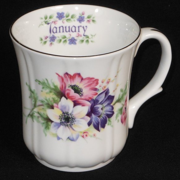 2 beautiful coffee mugs from Duchess monthly flower series - Picture 7 of 11
